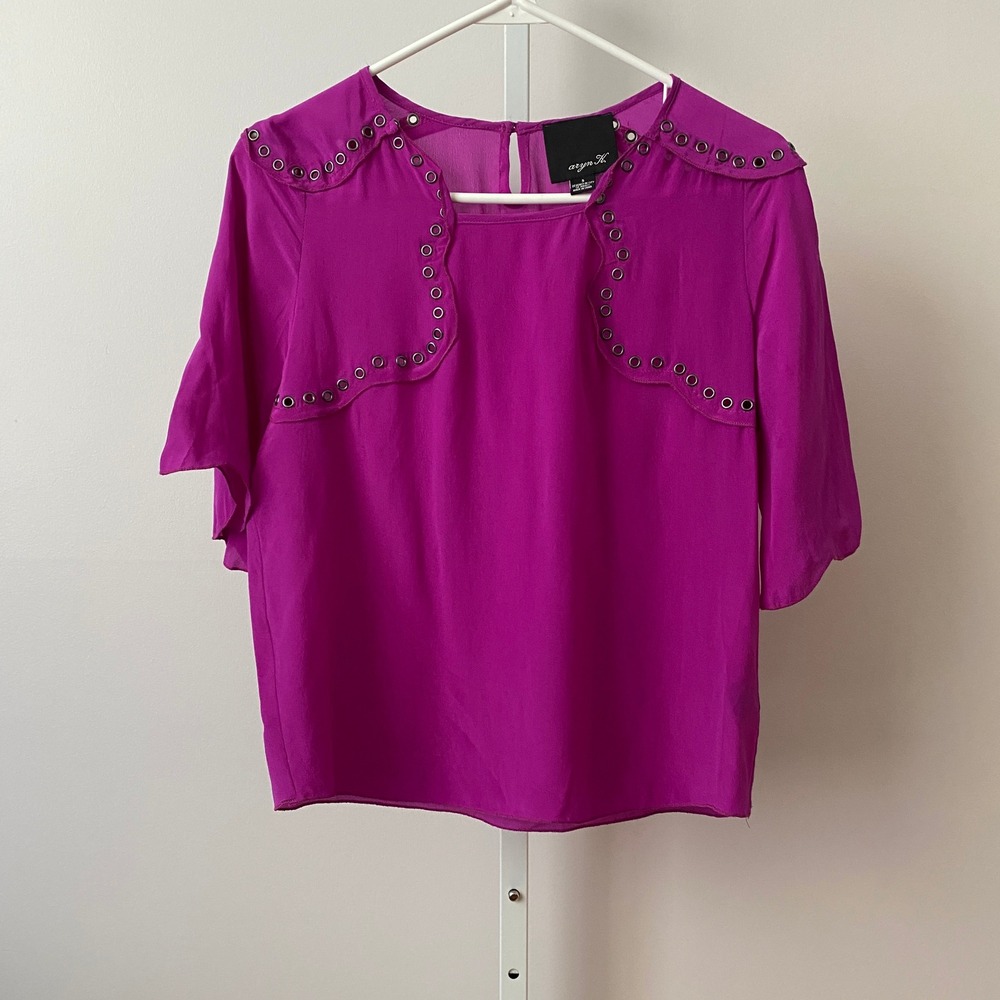 Aryn K Anthro S‎ Purple Silk Blouse Grommet Scallop Detail Top